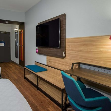 Tru By Hilton Columbus Airport Hotel Buitenkant foto